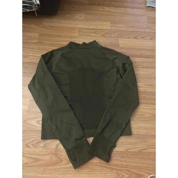 VS PINK Active Seamless Half Zip Cropped pullover Size M/L - Picture 8 of 9